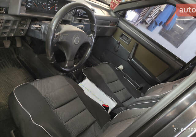 Черный ВАЗ 21099, объемом двигателя 1.5 л и пробегом 193 тыс. км за 2500 $, фото 5 на Automoto.ua