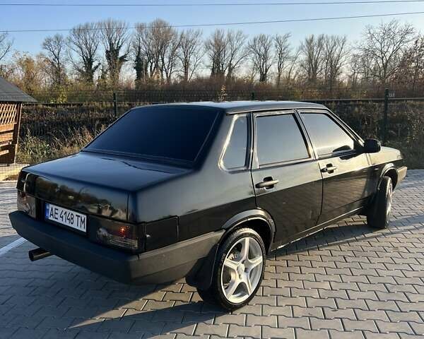 Черный ВАЗ 21099, объемом двигателя 1.6 л и пробегом 158 тыс. км за 3000 $, фото 7 на Automoto.ua
