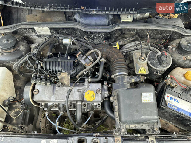 Черный ВАЗ 21099, объемом двигателя 1.6 л и пробегом 240 тыс. км за 1500 $, фото 8 на Automoto.ua