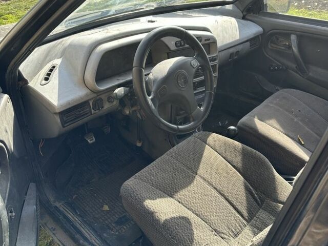 Черный ВАЗ 21099, объемом двигателя 1.5 л и пробегом 145 тыс. км за 999 $, фото 5 на Automoto.ua