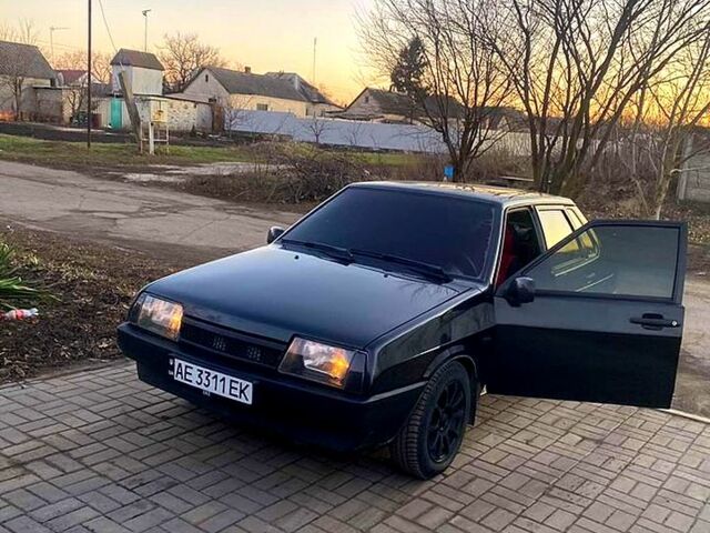 Черный ВАЗ 21099, объемом двигателя 1.6 л и пробегом 155 тыс. км за 1250 $, фото 3 на Automoto.ua