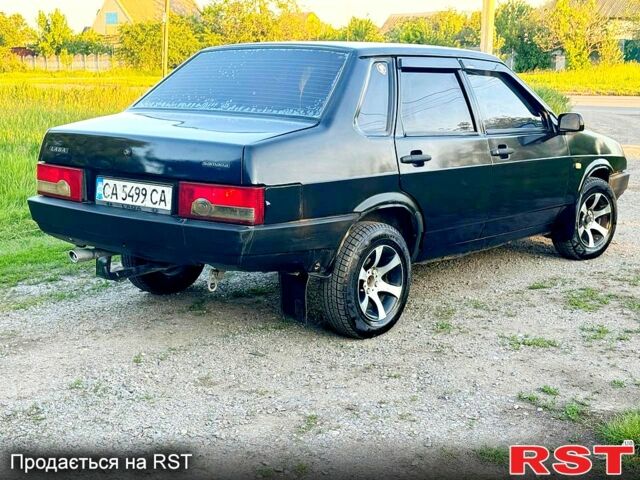 Черный ВАЗ 21099, объемом двигателя 1.6 л и пробегом 230 тыс. км за 1150 $, фото 2 на Automoto.ua