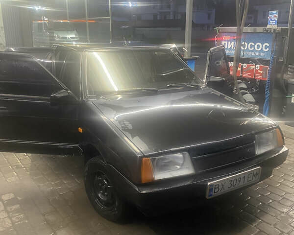 Черный ВАЗ 21099, объемом двигателя 1.6 л и пробегом 165 тыс. км за 2600 $, фото 2 на Automoto.ua
