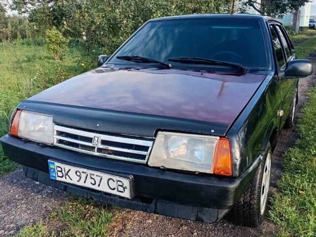 Черный ВАЗ 21099, объемом двигателя 1.5 л и пробегом 189 тыс. км за 1100 $, фото 1 на Automoto.ua