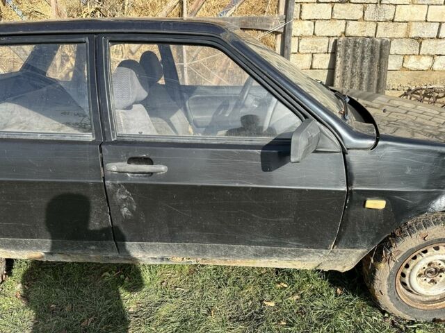 Черный ВАЗ 21099, объемом двигателя 1.5 л и пробегом 145 тыс. км за 999 $, фото 7 на Automoto.ua