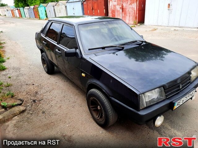 Чорний ВАЗ 21099, об'ємом двигуна 1.6 л та пробігом 152 тис. км за 1450 $, фото 4 на Automoto.ua