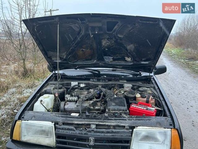 Черный ВАЗ 21099, объемом двигателя 1.6 л и пробегом 190 тыс. км за 2200 $, фото 2 на Automoto.ua