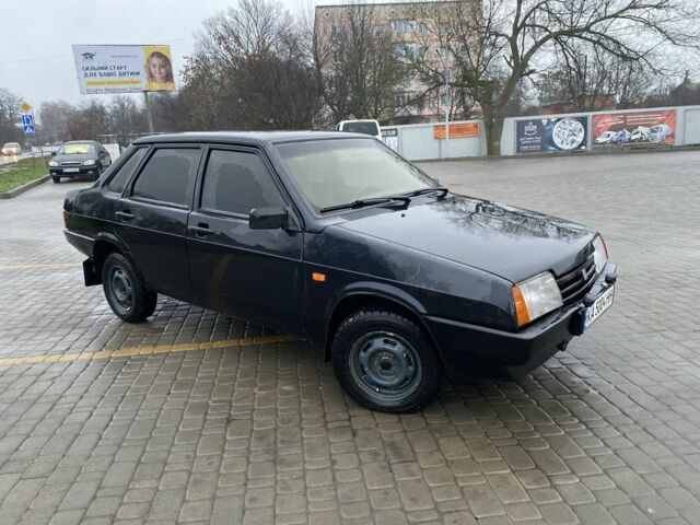 Черный ВАЗ 21099, объемом двигателя 1.6 л и пробегом 250 тыс. км за 1600 $, фото 5 на Automoto.ua