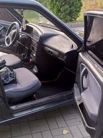Чорний ВАЗ 21099, об'ємом двигуна 1.6 л та пробігом 250 тис. км за 1800 $, фото 4 на Automoto.ua