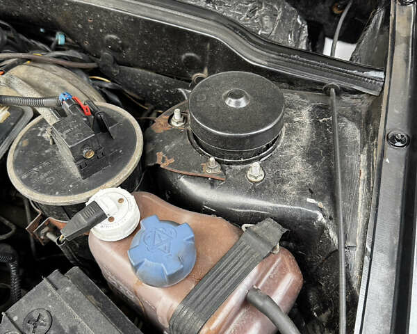 Черный ВАЗ 21099, объемом двигателя 1.6 л и пробегом 261 тыс. км за 1400 $, фото 7 на Automoto.ua