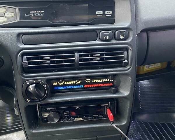 Черный ВАЗ 21099, объемом двигателя 1.6 л и пробегом 162 тыс. км за 2350 $, фото 10 на Automoto.ua