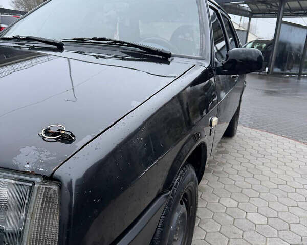 Черный ВАЗ 21099, объемом двигателя 1.5 л и пробегом 300 тыс. км за 2000 $, фото 5 на Automoto.ua