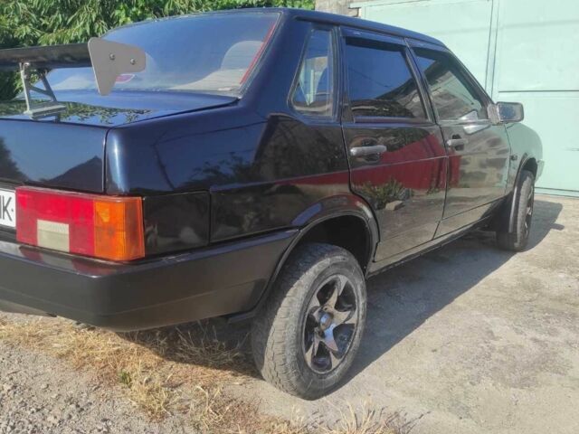 Черный ВАЗ 21099, объемом двигателя 0 л и пробегом 1 тыс. км за 2200 $, фото 2 на Automoto.ua