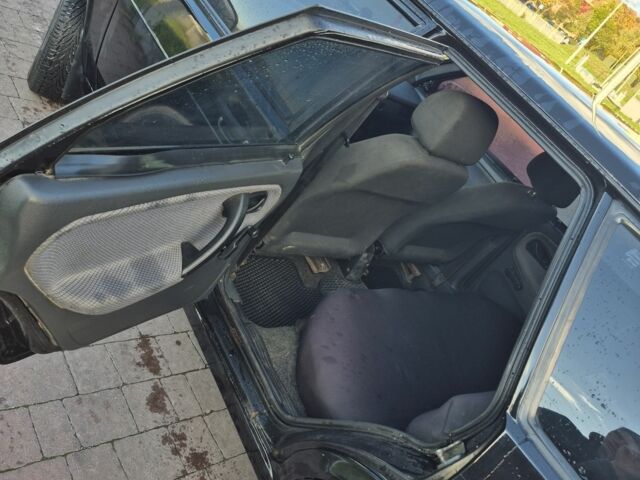 Черный ВАЗ 21099, объемом двигателя 1.6 л и пробегом 250 тыс. км за 2100 $, фото 5 на Automoto.ua