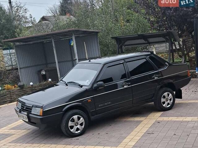 Черный ВАЗ 21099, объемом двигателя 1.6 л и пробегом 163 тыс. км за 2450 $, фото 11 на Automoto.ua