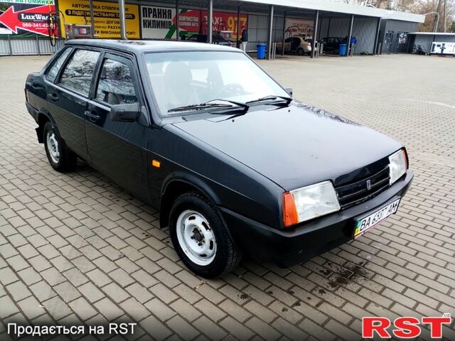 Черный ВАЗ 21099, объемом двигателя 16 л и пробегом 171 тыс. км за 1500 $, фото 4 на Automoto.ua