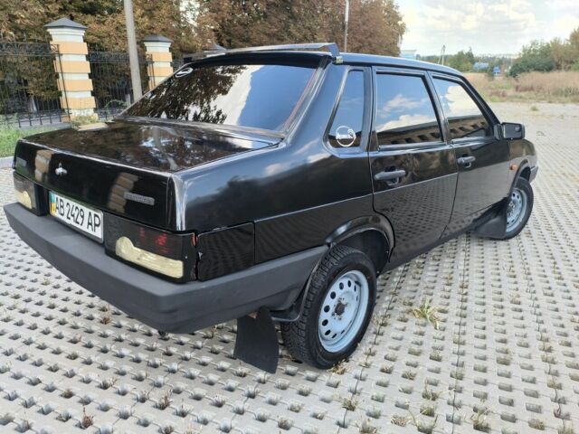 Черный ВАЗ 21099, объемом двигателя 1.6 л и пробегом 287 тыс. км за 1850 $, фото 5 на Automoto.ua