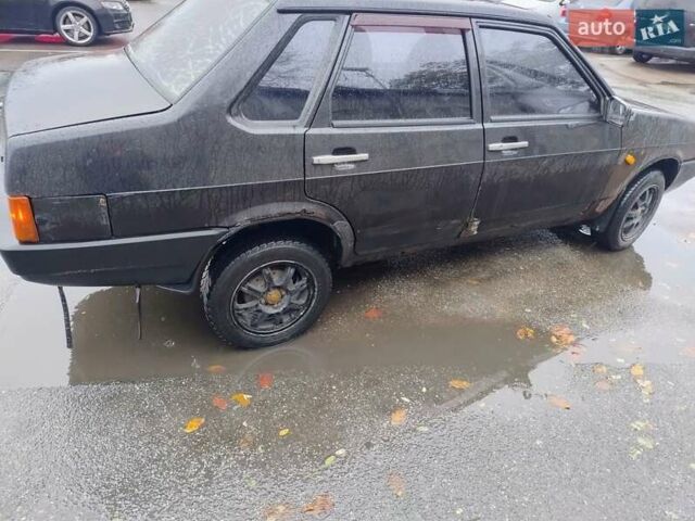 ВАЗ 21099 2007 у Києві на Automoto.ua Чорний ВАЗ 21099, об'ємом двигуна 1.6 л та пробігом 170 тис. км за 1200 $, фото 7 на Automoto.ua