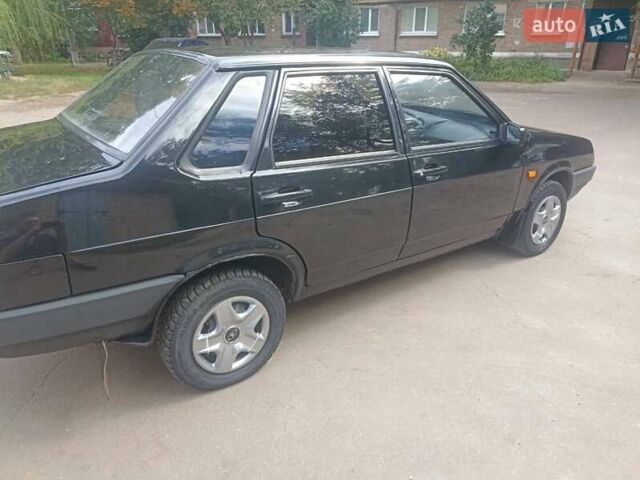 Чорний ВАЗ 21099, об'ємом двигуна 1.6 л та пробігом 286 тис. км за 2100 $, фото 13 на Automoto.ua