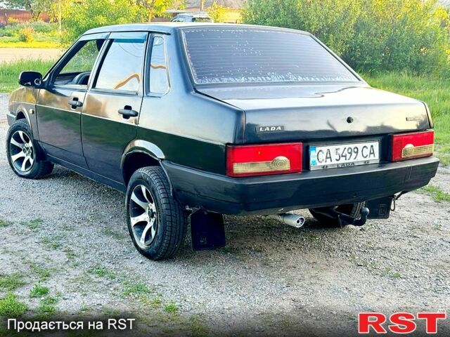 Черный ВАЗ 21099, объемом двигателя 1.6 л и пробегом 230 тыс. км за 1150 $, фото 3 на Automoto.ua