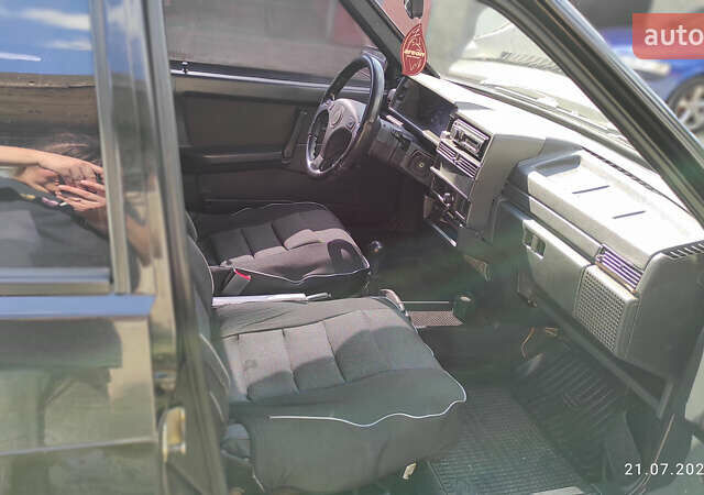 Черный ВАЗ 21099, объемом двигателя 1.5 л и пробегом 193 тыс. км за 2500 $, фото 6 на Automoto.ua