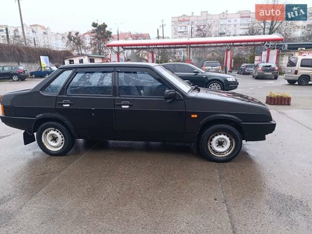 Чорний ВАЗ 21099, об'ємом двигуна 1.6 л та пробігом 270 тис. км за 1600 $, фото 1 на Automoto.ua