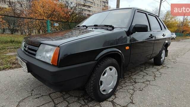 Черный ВАЗ 21099, объемом двигателя 1.6 л и пробегом 200 тыс. км за 2000 $, фото 1 на Automoto.ua