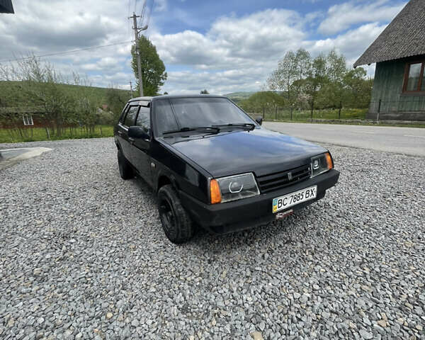 Черный ВАЗ 21099, объемом двигателя 1.6 л и пробегом 220 тыс. км за 1850 $, фото 2 на Automoto.ua