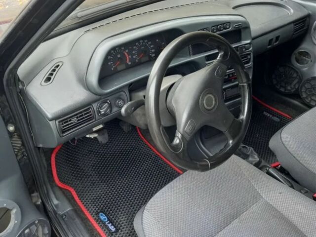 Черный ВАЗ 21099, объемом двигателя 1.6 л и пробегом 160 тыс. км за 1100 $, фото 4 на Automoto.ua