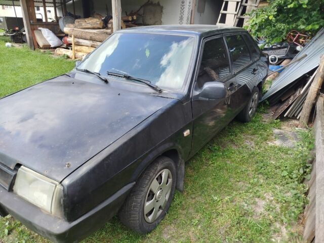 Черный ВАЗ 21099, объемом двигателя 1.5 л и пробегом 150 тыс. км за 750 $, фото 3 на Automoto.ua