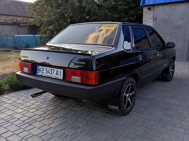 Черный ВАЗ 21099, объемом двигателя 1.6 л и пробегом 50 тыс. км за 2750 $, фото 4 на Automoto.ua