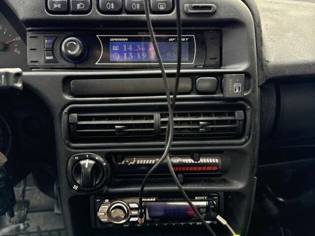 Чорний ВАЗ 21099, об'ємом двигуна 1.6 л та пробігом 218 тис. км за 1900 $, фото 14 на Automoto.ua