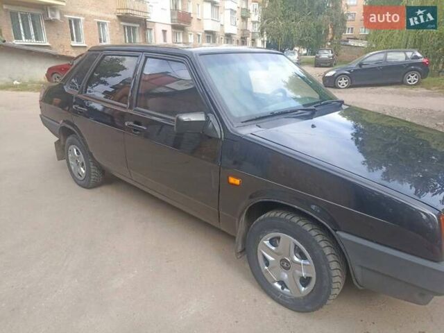Чорний ВАЗ 21099, об'ємом двигуна 1.6 л та пробігом 286 тис. км за 2100 $, фото 1 на Automoto.ua