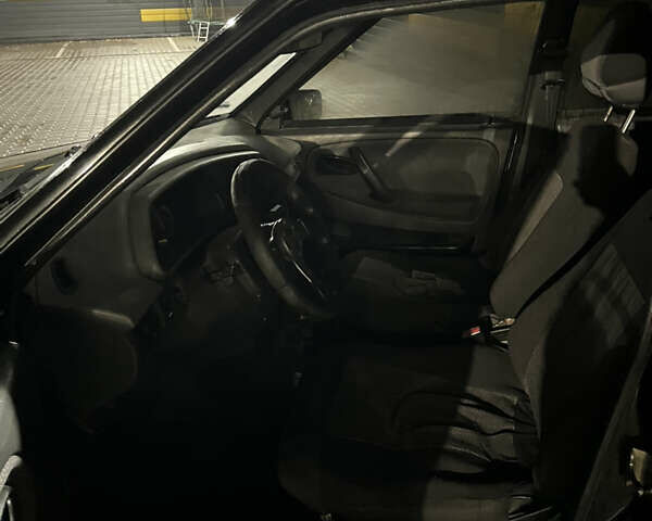 Чорний ВАЗ 21099, об'ємом двигуна 1.6 л та пробігом 207 тис. км за 1650 $, фото 11 на Automoto.ua