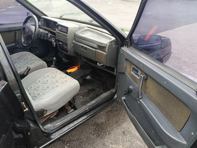 Черный ВАЗ 21099, объемом двигателя 0 л и пробегом 198 тыс. км за 1429 $, фото 7 на Automoto.ua