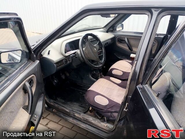 Черный ВАЗ 21099, объемом двигателя 16 л и пробегом 171 тыс. км за 1500 $, фото 5 на Automoto.ua