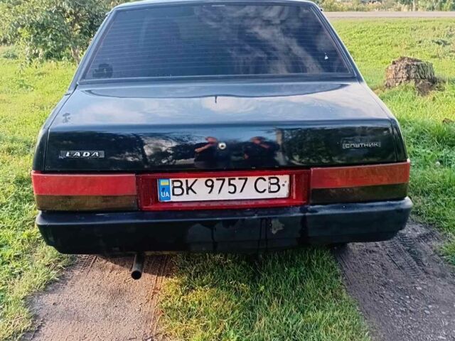 Черный ВАЗ 21099, объемом двигателя 1.5 л и пробегом 189 тыс. км за 1100 $, фото 4 на Automoto.ua
