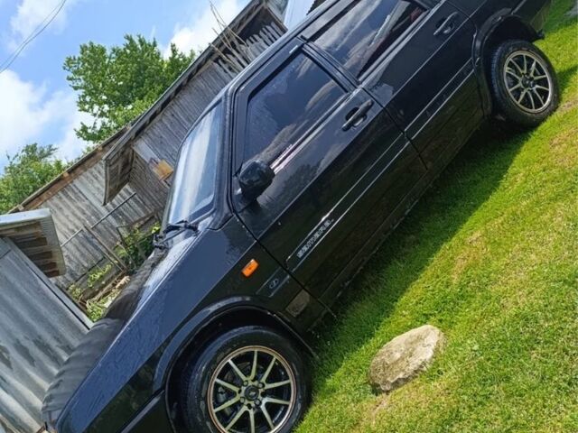 Черный ВАЗ 21099, объемом двигателя 1.6 л и пробегом 163 тыс. км за 800 $, фото 2 на Automoto.ua