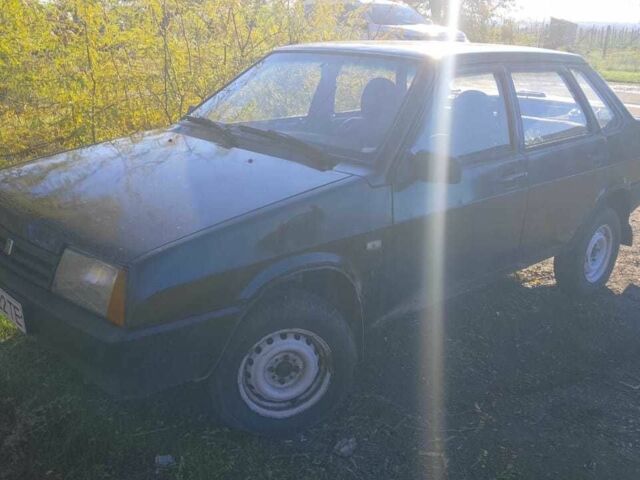 Черный ВАЗ 21099, объемом двигателя 1.6 л и пробегом 3 тыс. км за 1000 $, фото 2 на Automoto.ua