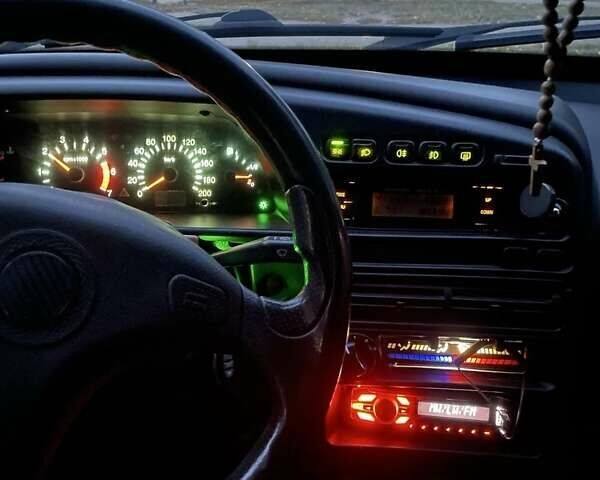 Черный ВАЗ 21099, объемом двигателя 1.6 л и пробегом 240 тыс. км за 1900 $, фото 5 на Automoto.ua