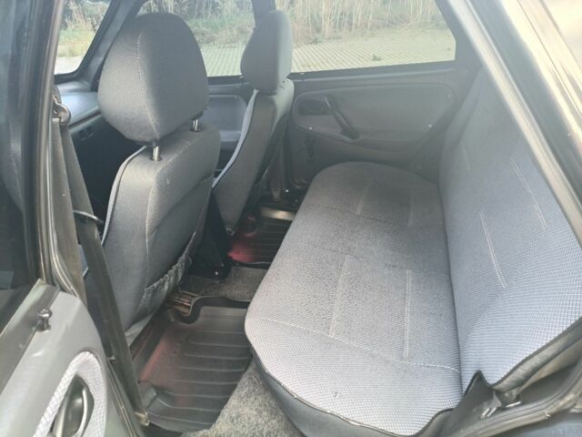 Черный ВАЗ 21099, объемом двигателя 1.6 л и пробегом 287 тыс. км за 1850 $, фото 4 на Automoto.ua