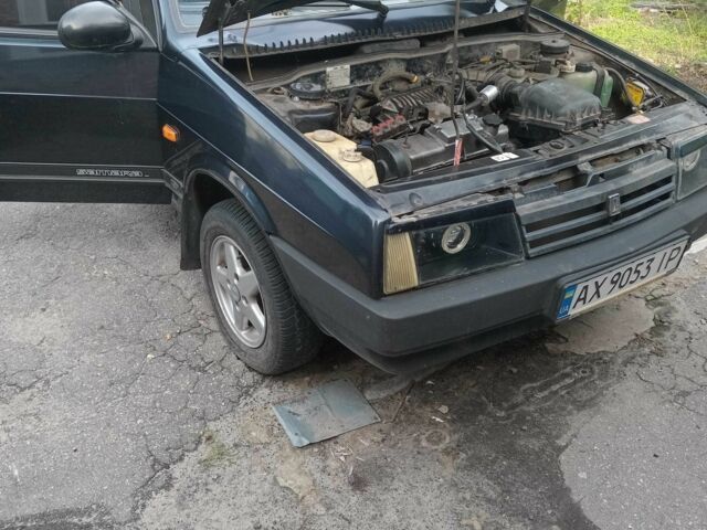 Черный ВАЗ 21099, объемом двигателя 1.5 л и пробегом 100 тыс. км за 2200 $, фото 3 на Automoto.ua