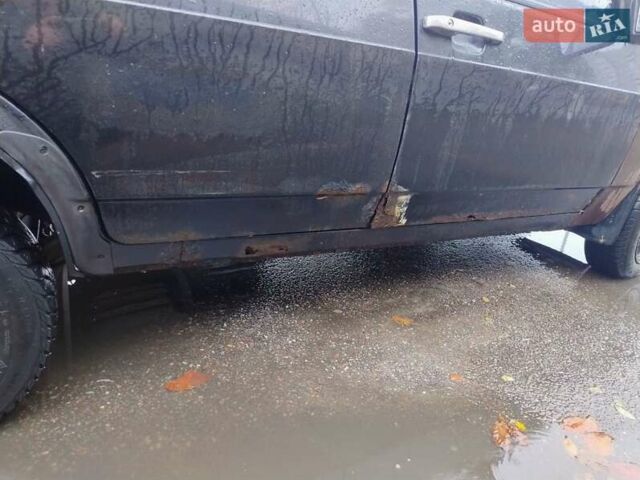 ВАЗ 21099 2007 у Києві на Automoto.ua Чорний ВАЗ 21099, об'ємом двигуна 1.6 л та пробігом 170 тис. км за 1200 $, фото 13 на Automoto.ua