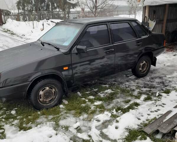 Черный ВАЗ 21099, объемом двигателя 1.6 л и пробегом 555 тыс. км за 2300 $, фото 1 на Automoto.ua