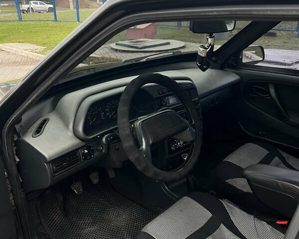 Черный ВАЗ 21099, объемом двигателя 1.6 л и пробегом 185 тыс. км за 2400 $, фото 7 на Automoto.ua