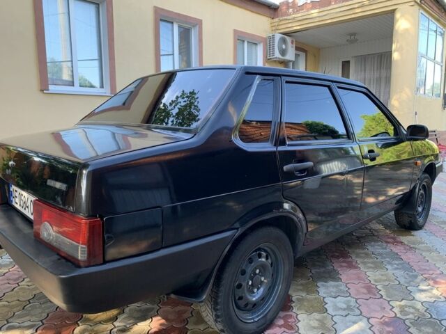 Черный ВАЗ 21099, объемом двигателя 1.6 л и пробегом 266 тыс. км за 1600 $, фото 3 на Automoto.ua