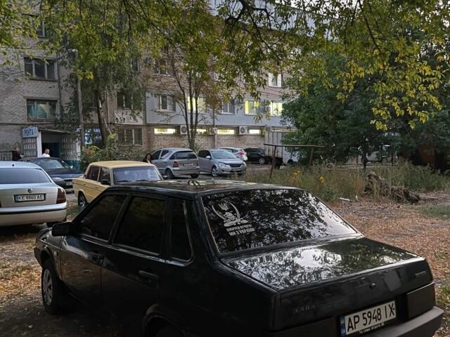 Черный ВАЗ 21099, объемом двигателя 1.6 л и пробегом 200 тыс. км за 1400 $, фото 1 на Automoto.ua