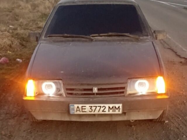 Черный ВАЗ 21099, объемом двигателя 1.6 л и пробегом 250 тыс. км за 2800 $, фото 5 на Automoto.ua
