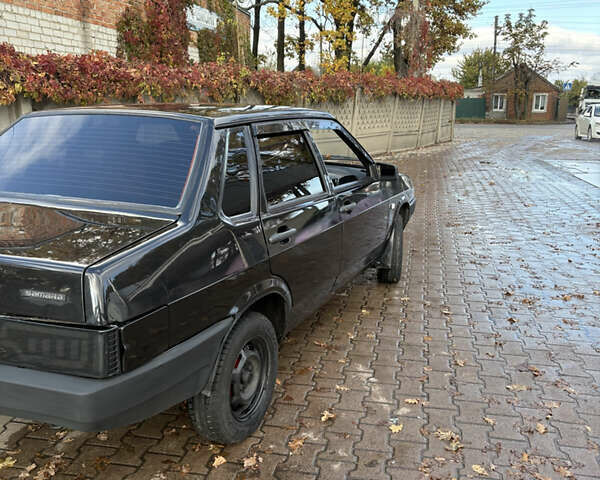 Черный ВАЗ 21099, объемом двигателя 1.6 л и пробегом 146 тыс. км за 2100 $, фото 5 на Automoto.ua
