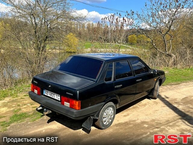 Чорний ВАЗ 21099, об'ємом двигуна 1.6 л та пробігом 180 тис. км за 2100 $, фото 2 на Automoto.ua